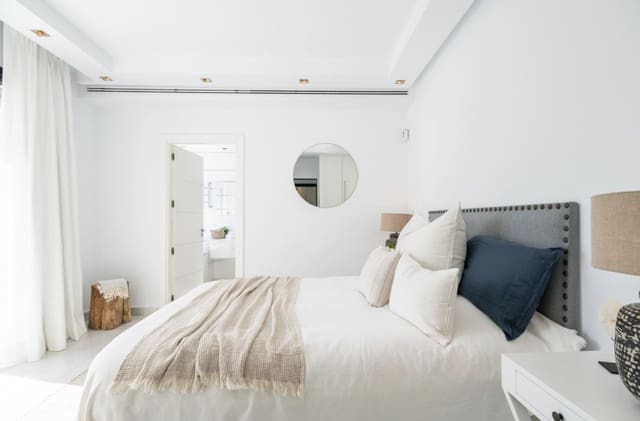 5 chambre Villa/Maison à vendre à Nueva Andalucia, Marbella avec piscine garage - 4 500 000 € (Ref: 8950670)