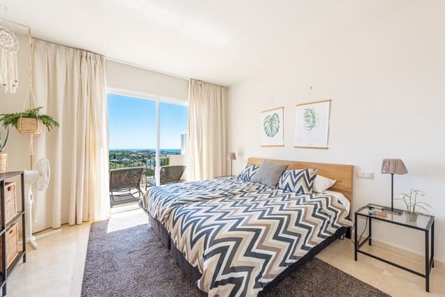 2 soverom Penthouse til salgs i La Quinta, Benahavís med svømmebasseng garasje - € 639 000 (Ref: 8954430)