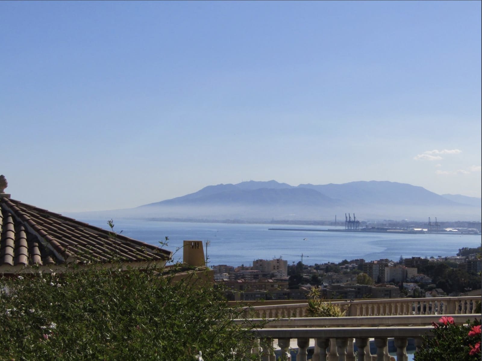 6 soveværelse Villa til salg i Malaga by med swimmingpool garage - € 3.150.000 (Ref: 8954435)