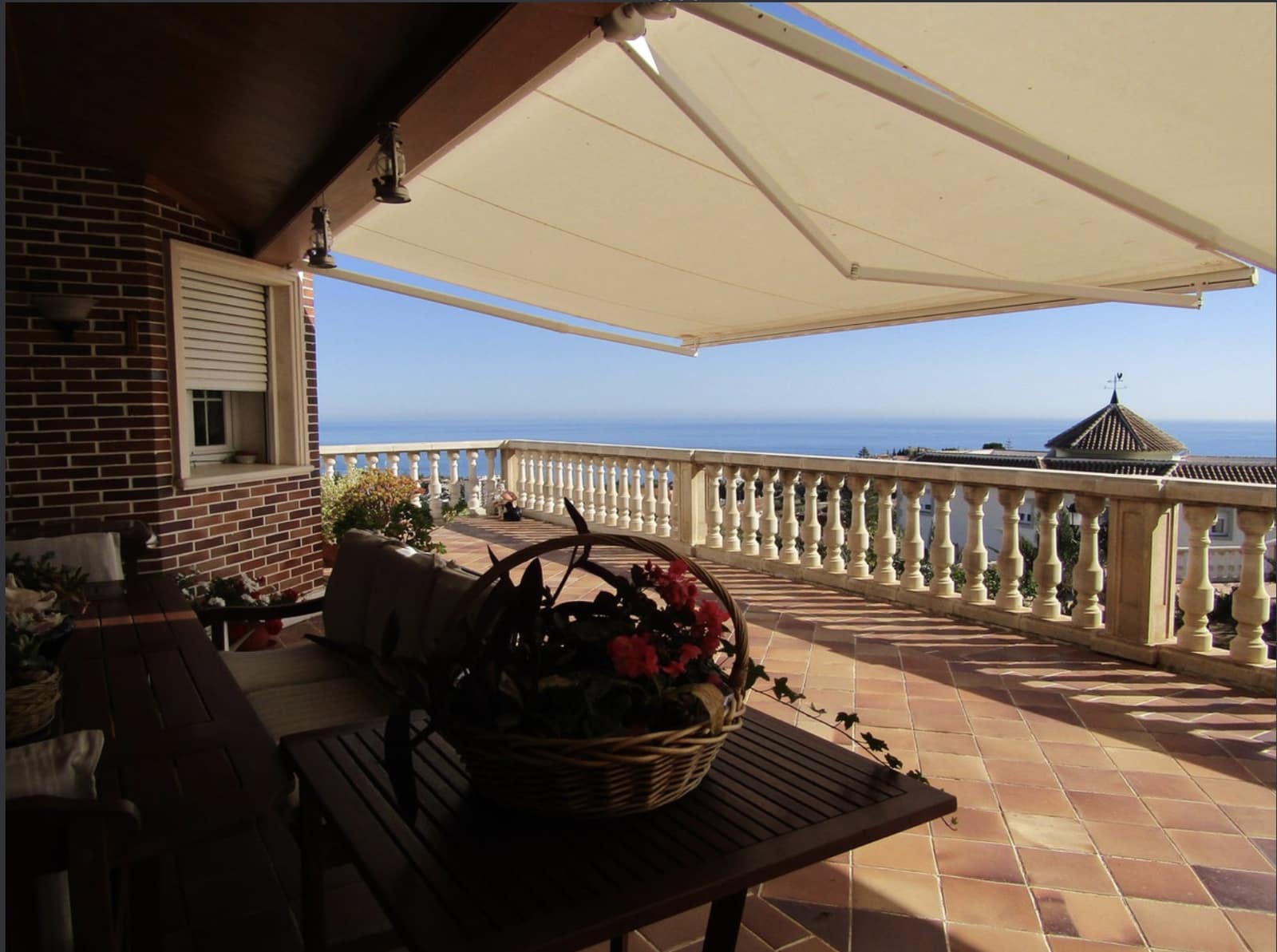 6 soveværelse Villa til salg i Malaga by med swimmingpool garage - € 3.150.000 (Ref: 8954435)