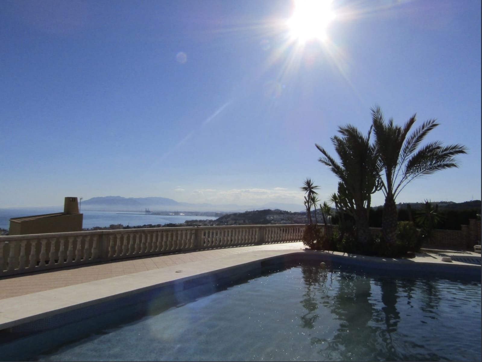 6 soveværelse Villa til salg i Malaga by med swimmingpool garage - € 3.150.000 (Ref: 8954435)