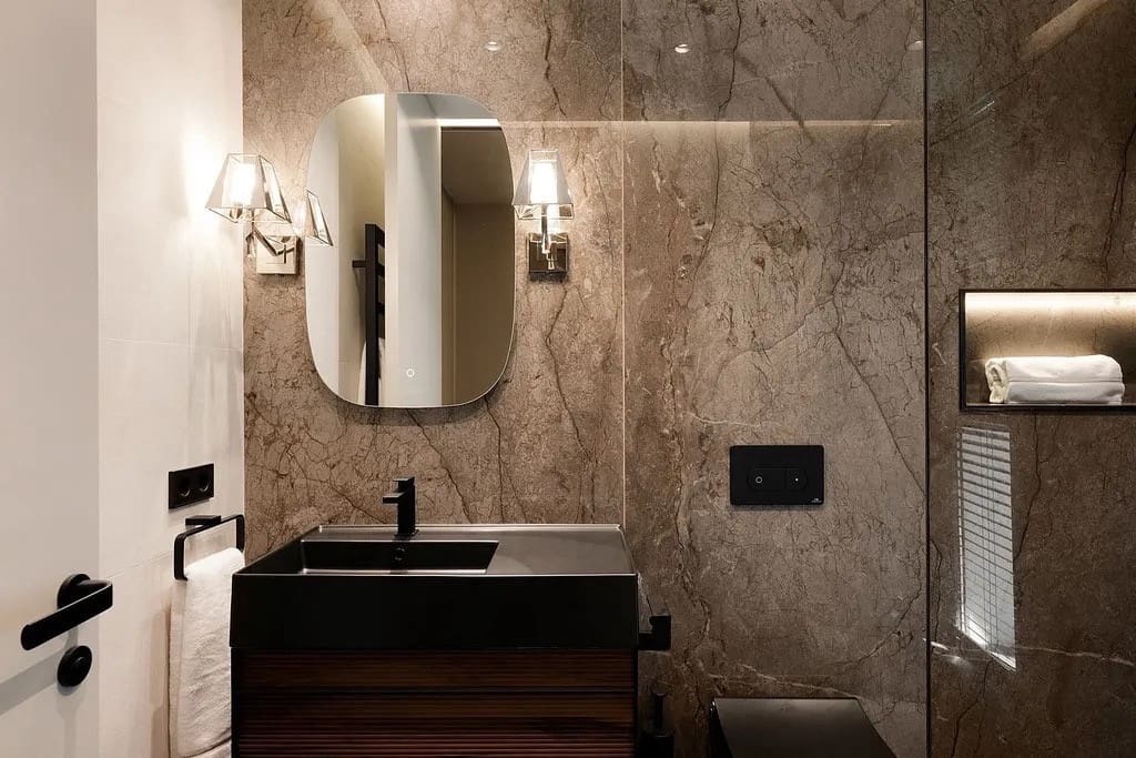 5 slaapkamer Villa te koop in Golden Mile met zwembad garage - € 10.950.000 (Ref: 8957057)