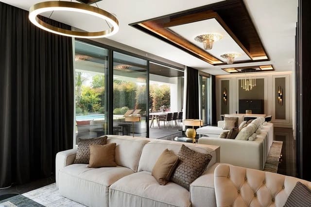 5 soverom Villa til salgs i Golden Mile, Marbella med svømmebasseng garasje - € 10 950 000 (Ref: 8957057)