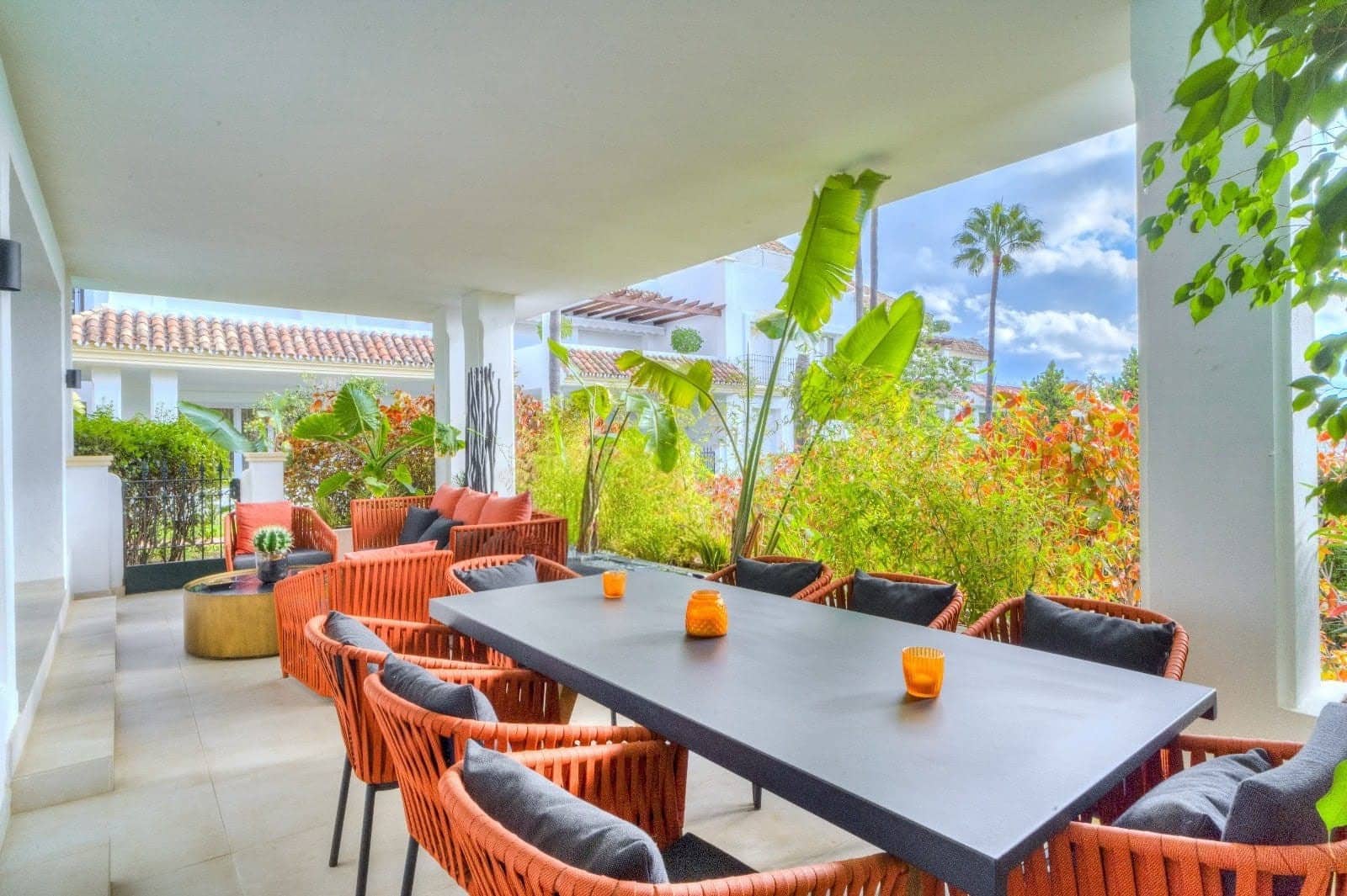 3 bedroom Apartment for sale in Golden Mile with pool garage - € 1,395,000 (Ref: 8961564)