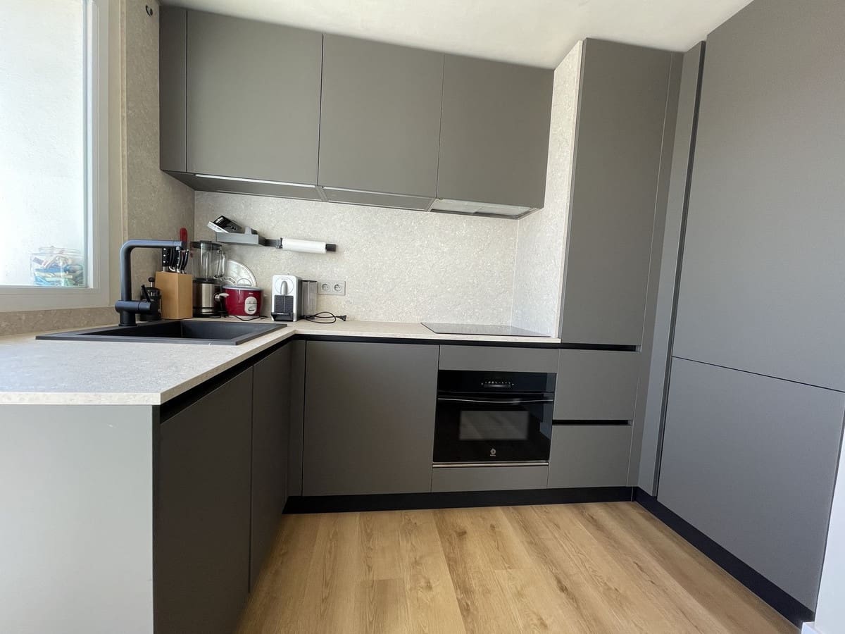 2 sypialnia Penthouse na sprzedaż w Nueva Andalucia z basenem garażem - 590 000 € (Ref: 8961566)