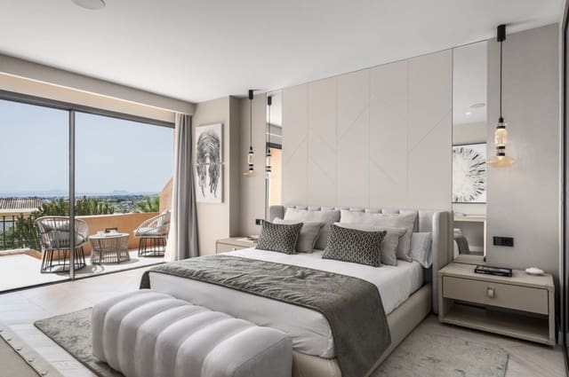 4 chambre Appartement à vendre à Nueva Andalucia, Marbella avec piscine garage - 2 750 000 € (Ref: 8979095)