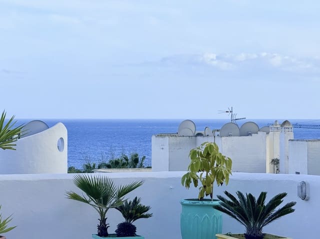 4 slaapkamer Penthouse te koop in Marbella met zwembad garage - € 1.500.000 (Ref: 8979096)