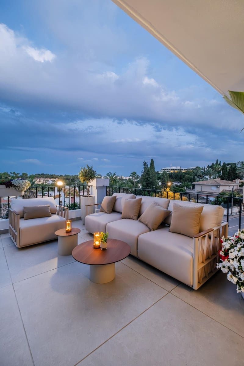 5 Zimmer Penthouse zu verkaufen in Marbella mit Pool Garage - 1.795.000 € (Ref: 8980938)
