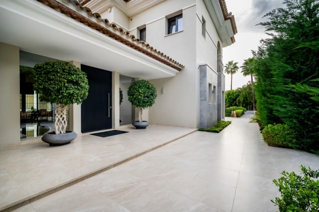 6 soverom Villa til salgs i Marbella med svømmebasseng garasje - € 10 500 000 (Ref: 8985621)