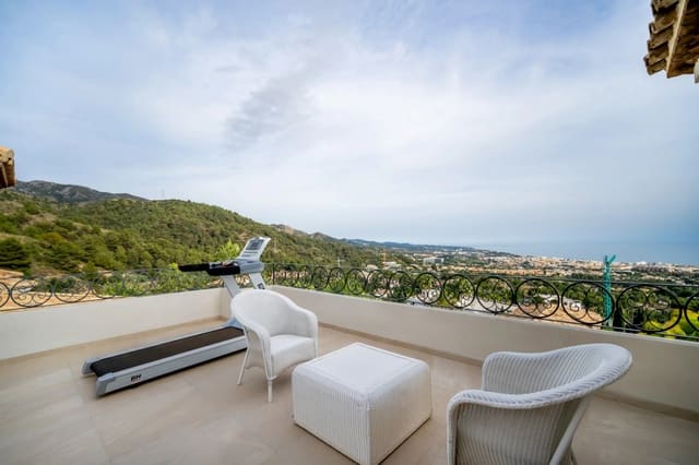 6 soverom Villa til salgs i Marbella med svømmebasseng garasje - € 10 500 000 (Ref: 8985621)