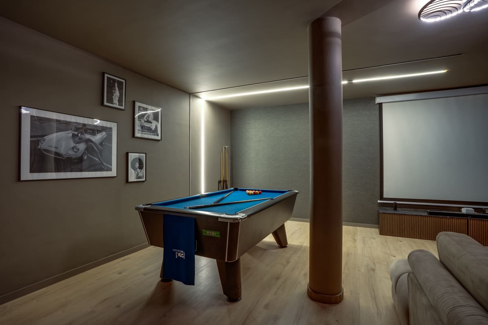 7 sovrum Villa till salu i Marbella med pool garage - 3 850 000 € (Ref: 8992207)