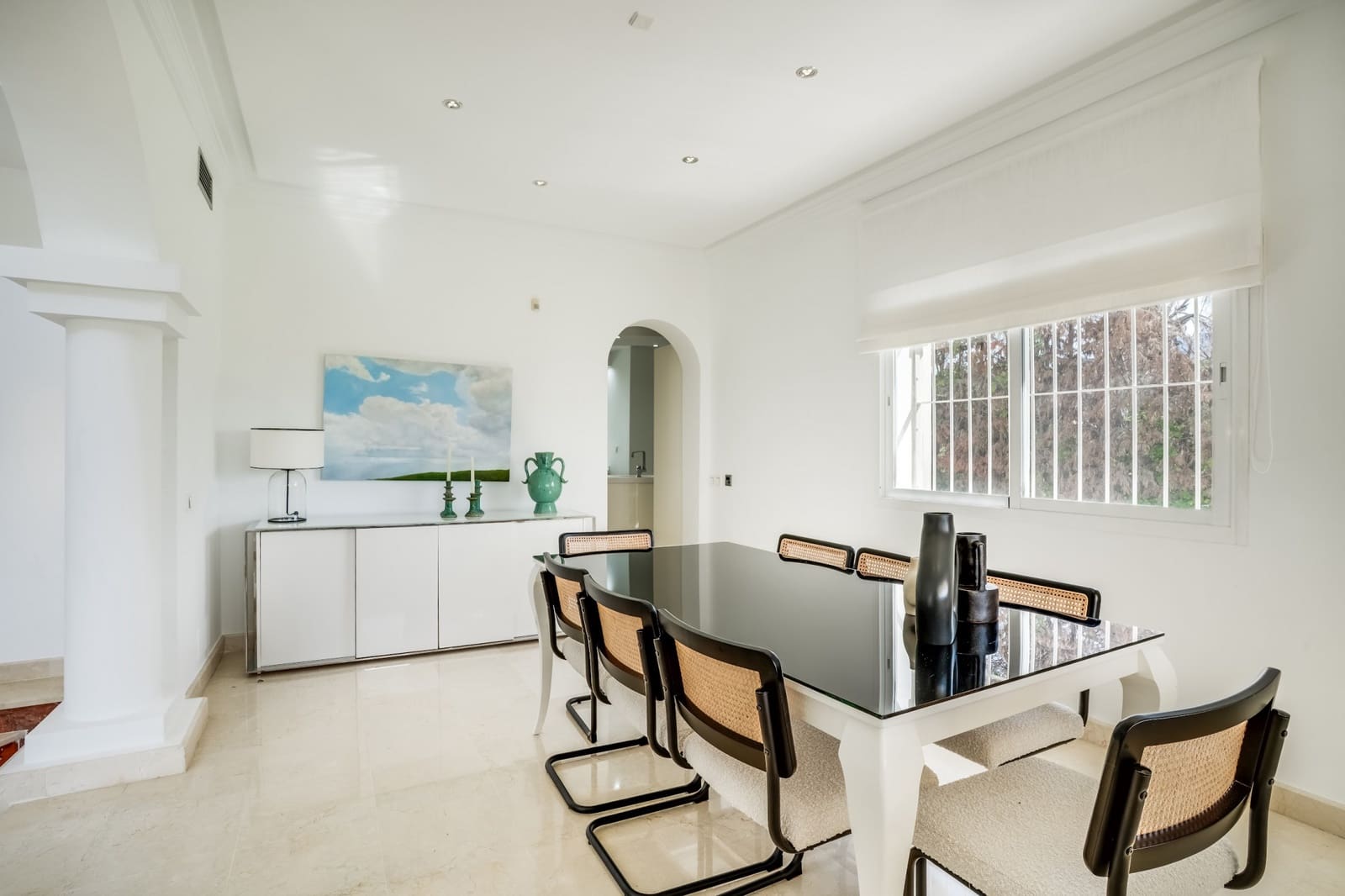 7 sovrum Villa till salu i Marbella med pool garage - 3 850 000 € (Ref: 8992207)