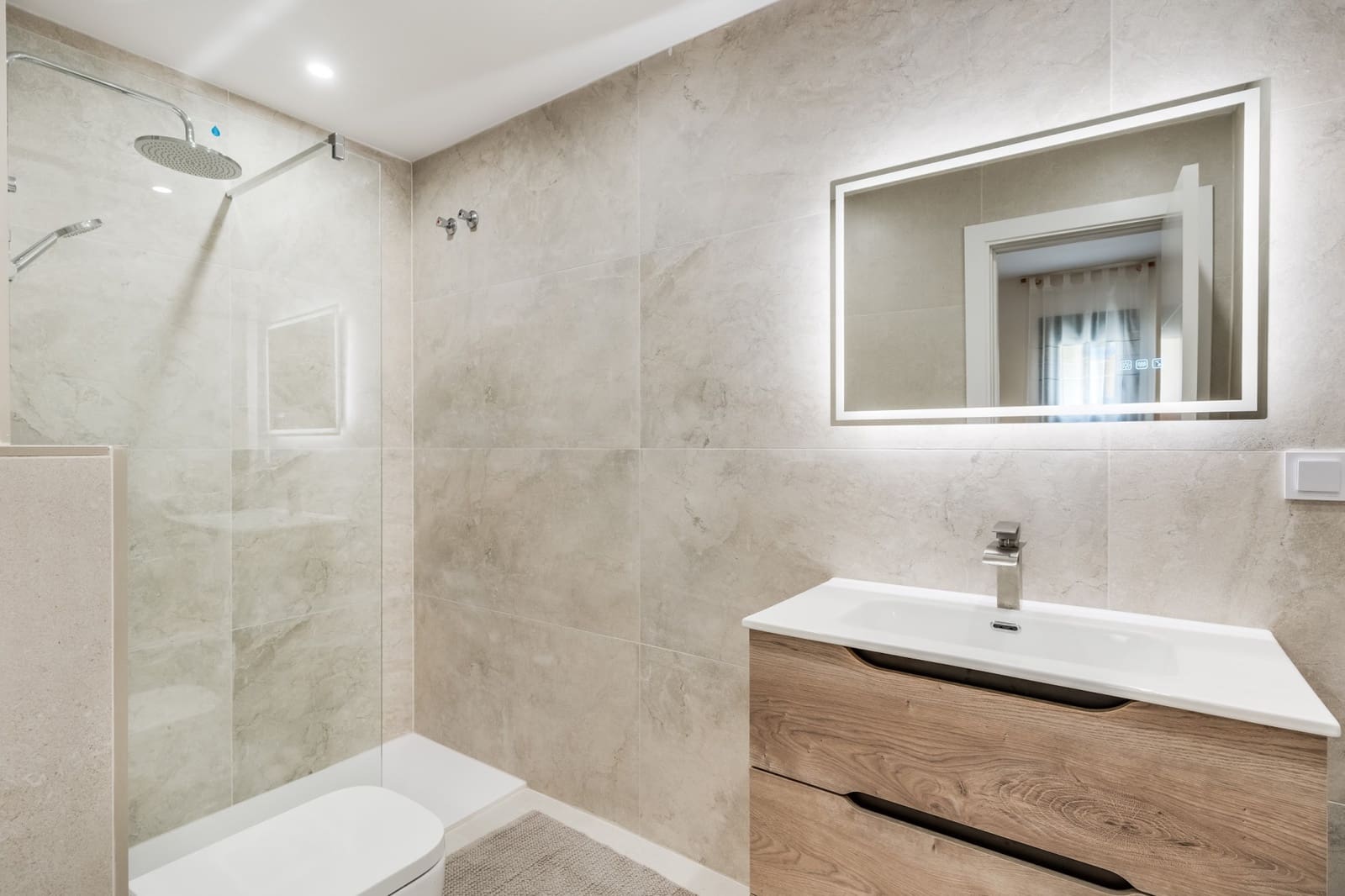 4 soveværelse Lejlighed til salg i San Pedro de Alcantara med swimmingpool garage - € 695.000 (Ref: 8992208)