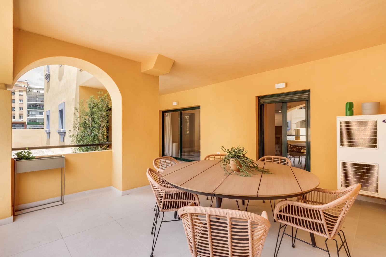4 soveværelse Lejlighed til salg i San Pedro de Alcantara med swimmingpool garage - € 695.000 (Ref: 8992208)