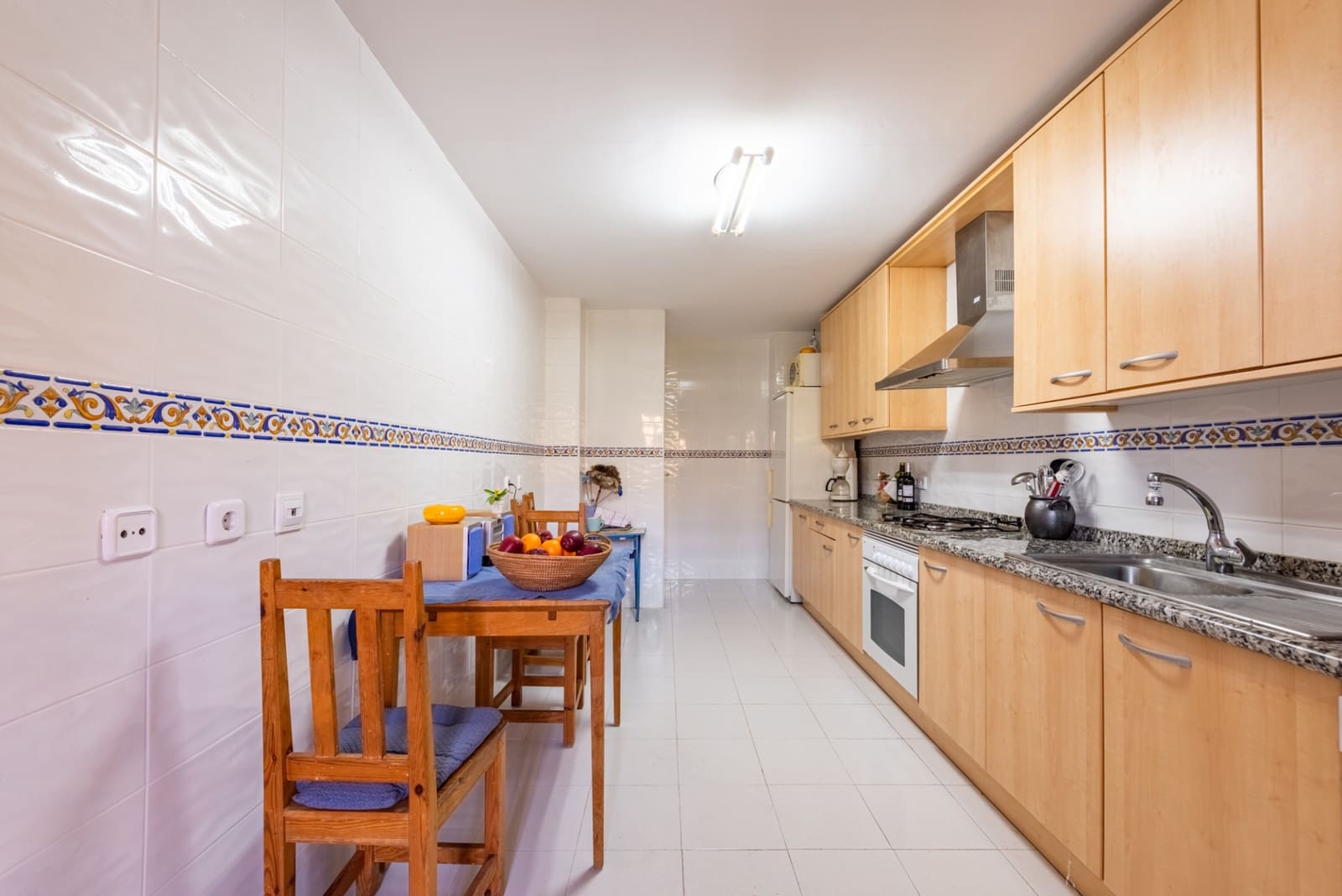 2 sovrum Lägenhet till salu i San Pedro de Alcantara med pool garage - 575 000 € (Ref: 9012554)