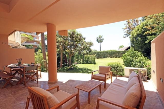 3 chambre Appartement à vendre à Nueva Andalucia, Marbella avec piscine garage - 1 190 000 € (Ref: 9013816)