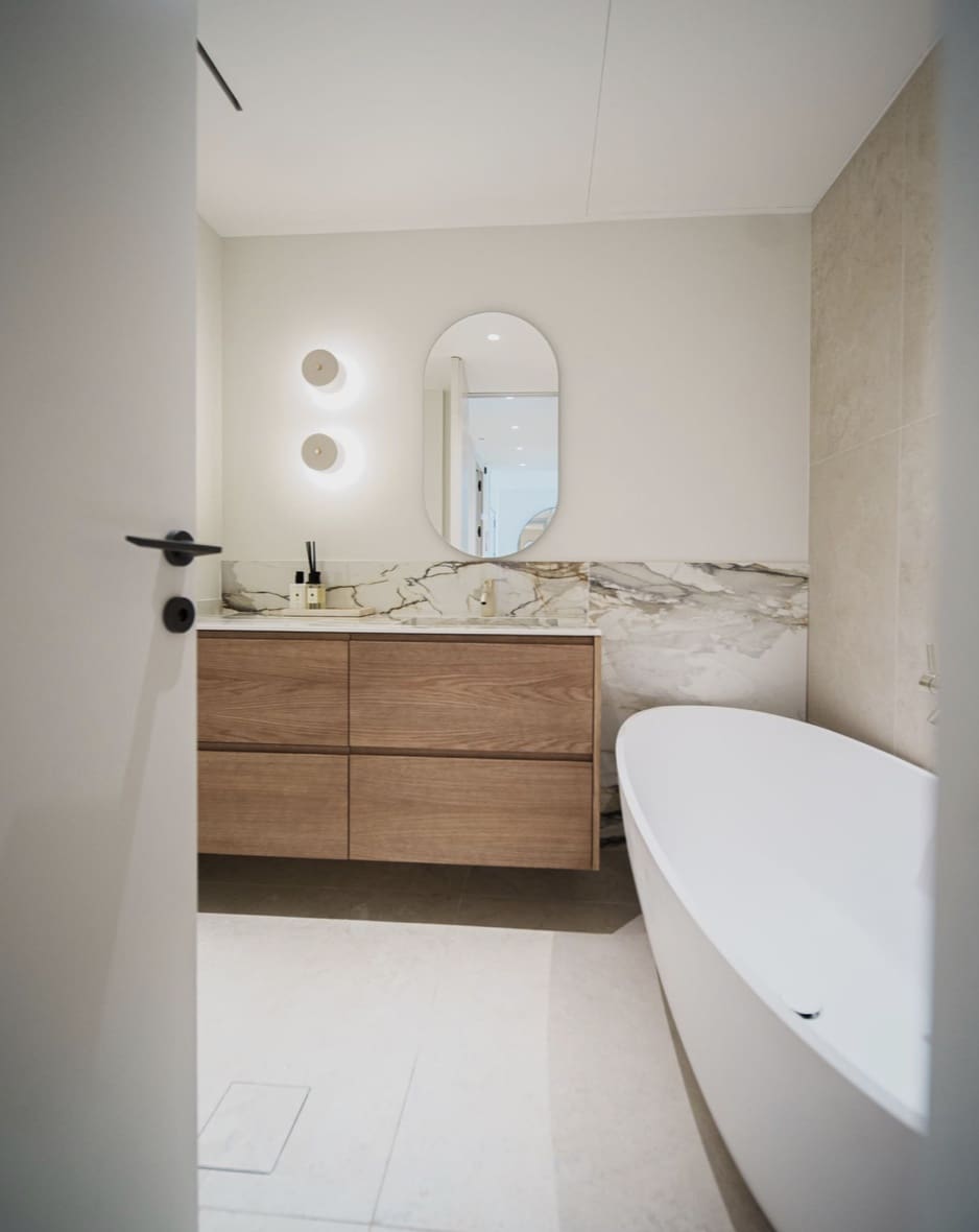 3 soverom Leilighet til salgs i Golden Mile med svømmebasseng garasje - € 1 350 000 (Ref: 9018208)