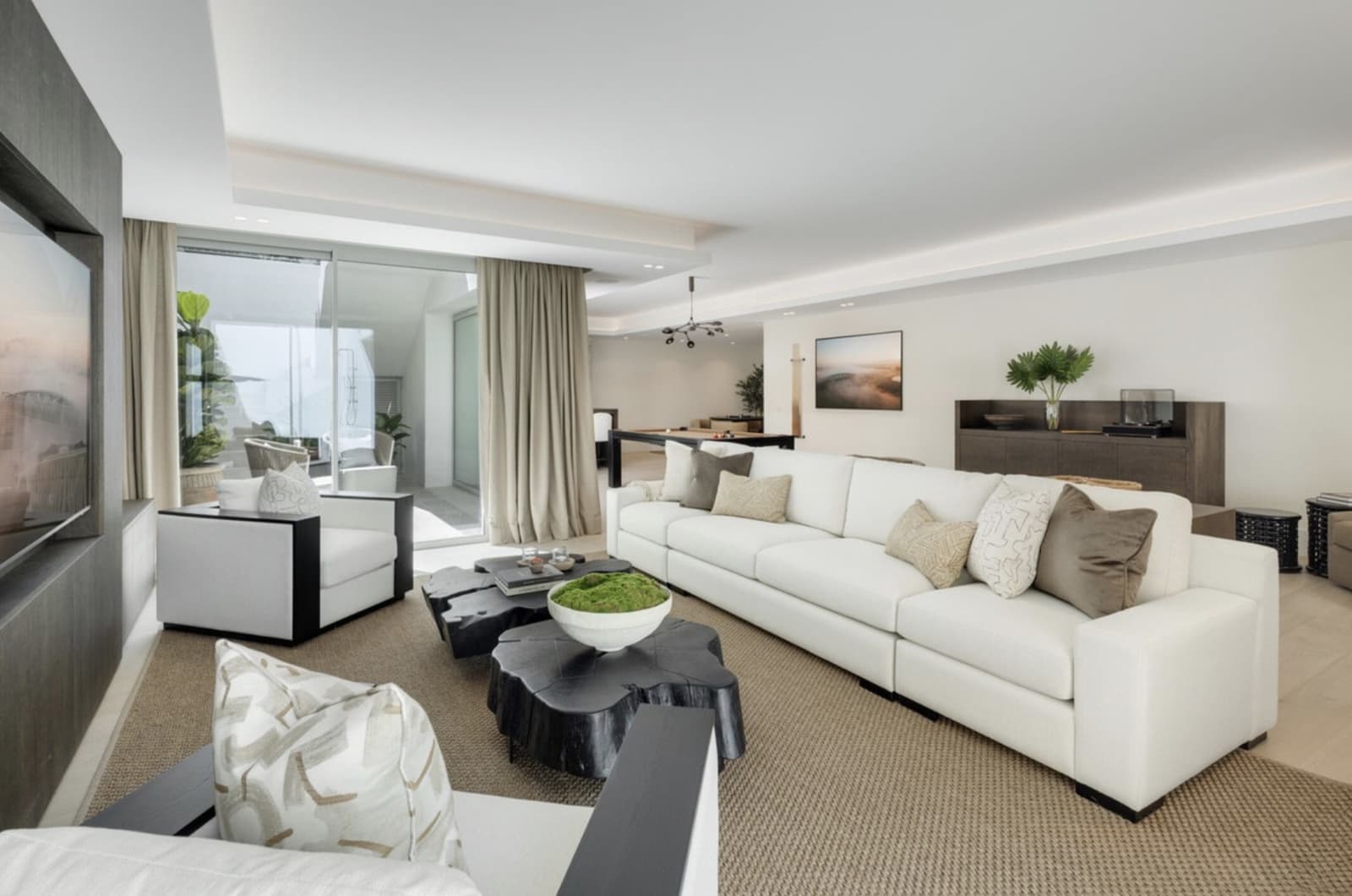 6 soverom Villa til salgs i Marbella med svømmebasseng garasje - € 8 950 000 (Ref: 9023177)