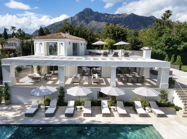 6 soverom Villa til salgs i Marbella med svømmebasseng garasje - € 8 950 000 (Ref: 9023177)