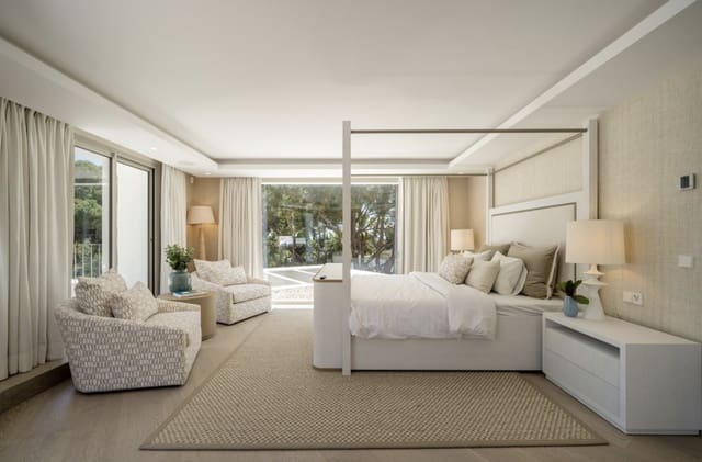 Chalet de 6 habitaciones en Marbella en venta con piscina garaje - 8.950.000 € (Ref: 9023177)