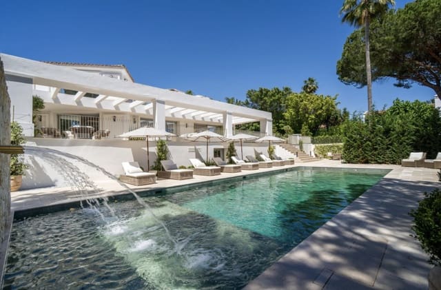 Chalet de 6 habitaciones en Marbella en venta con piscina garaje - 8.950.000 € (Ref: 9023177)