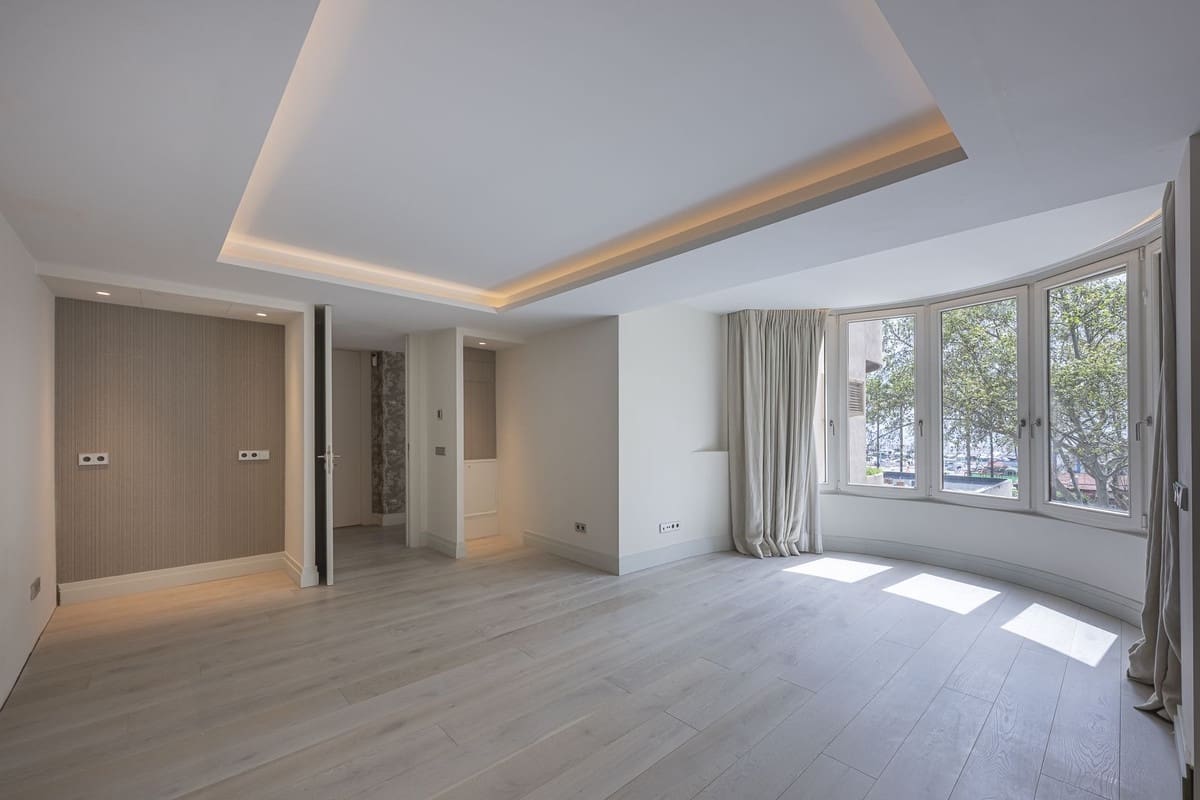 2 sovrum Lägenhet till salu i Marbella med pool garage - 1 650 000 € (Ref: 9026749)