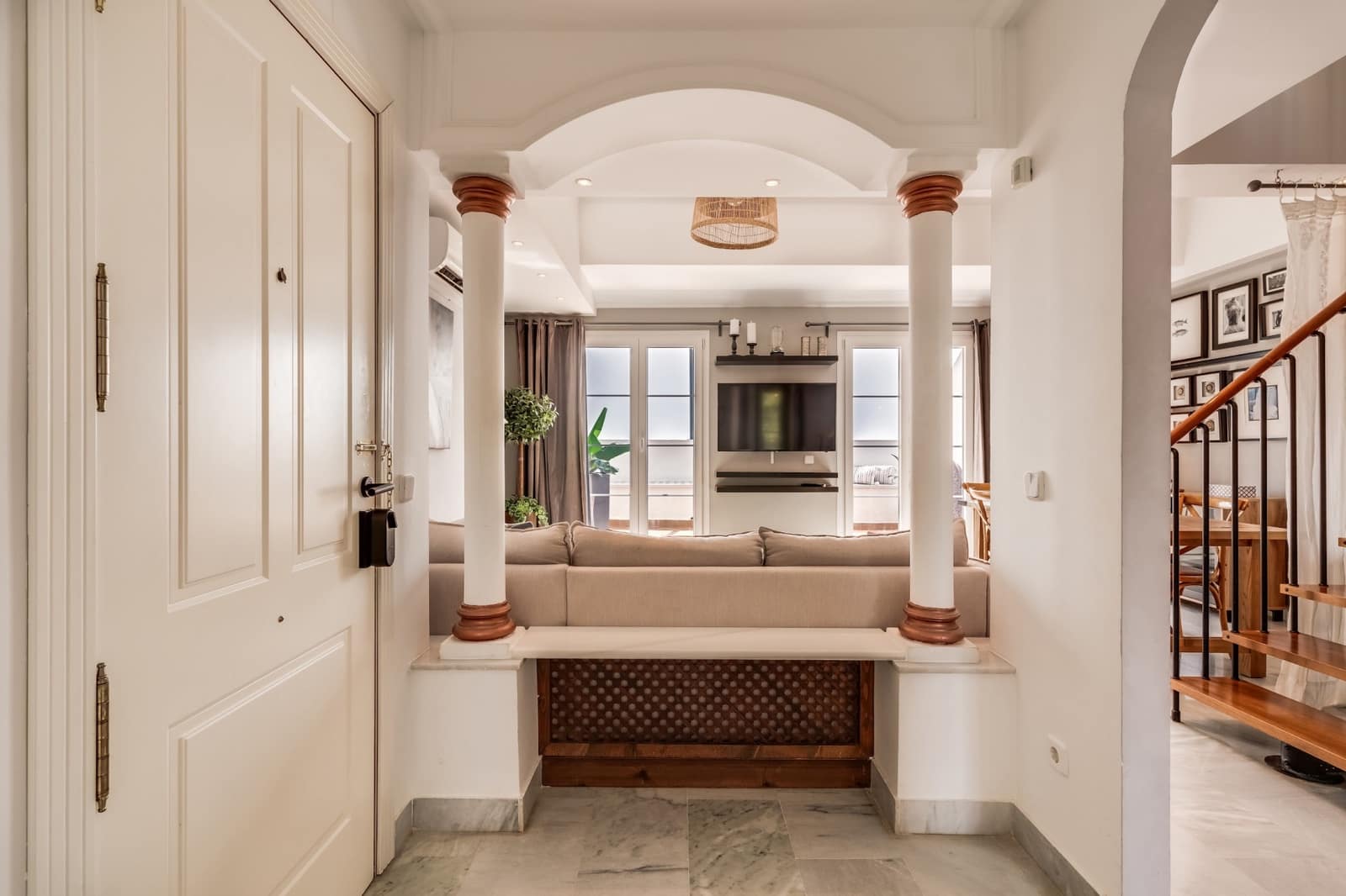 2 bedroom Penthouse for sale in Marbella with pool garage - € 560,000 (Ref: 9029491)