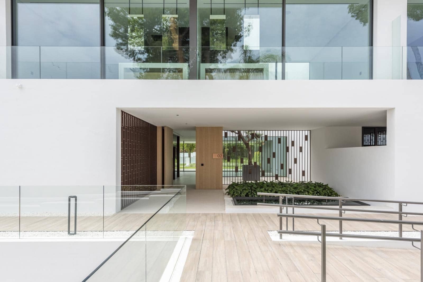 4 soveværelse Semi-Rækkehus til salg i Marbella med swimmingpool garage - € 5.500.000 (Ref: 9034453)