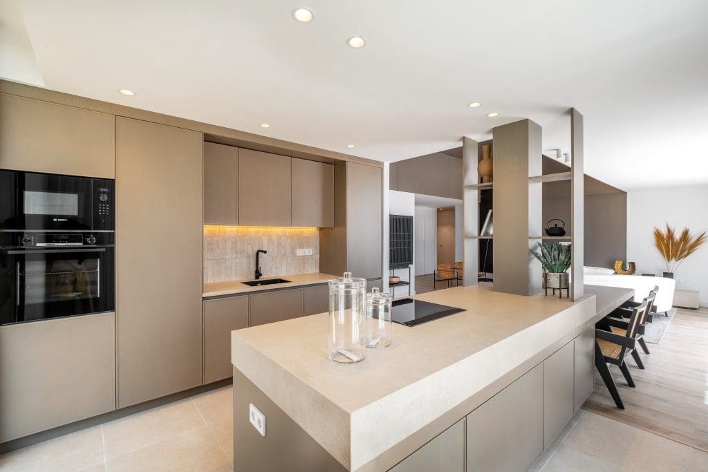 4 soverom Villa til salgs i Benahavis med svømmebasseng garasje - € 2 325 000 (Ref: 9036559)