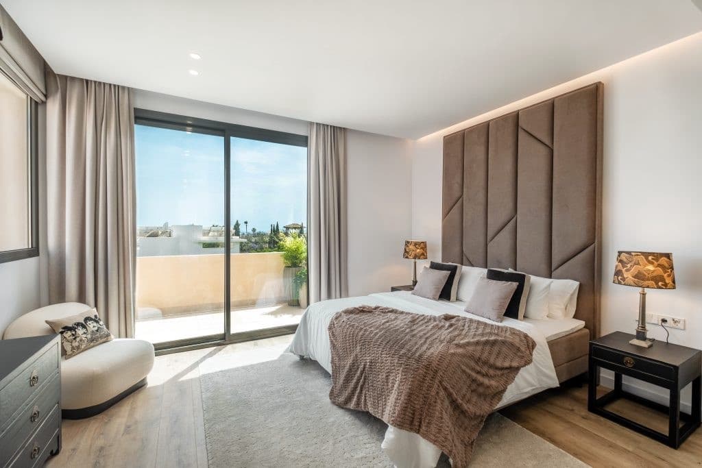 4 soverom Villa til salgs i Benahavis med svømmebasseng garasje - € 2 325 000 (Ref: 9036559)