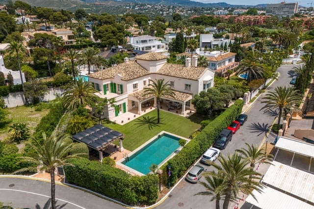 7 soverom Villa til salgs i Marbella med svømmebasseng garasje - € 10 700 000 (Ref: 9048724)