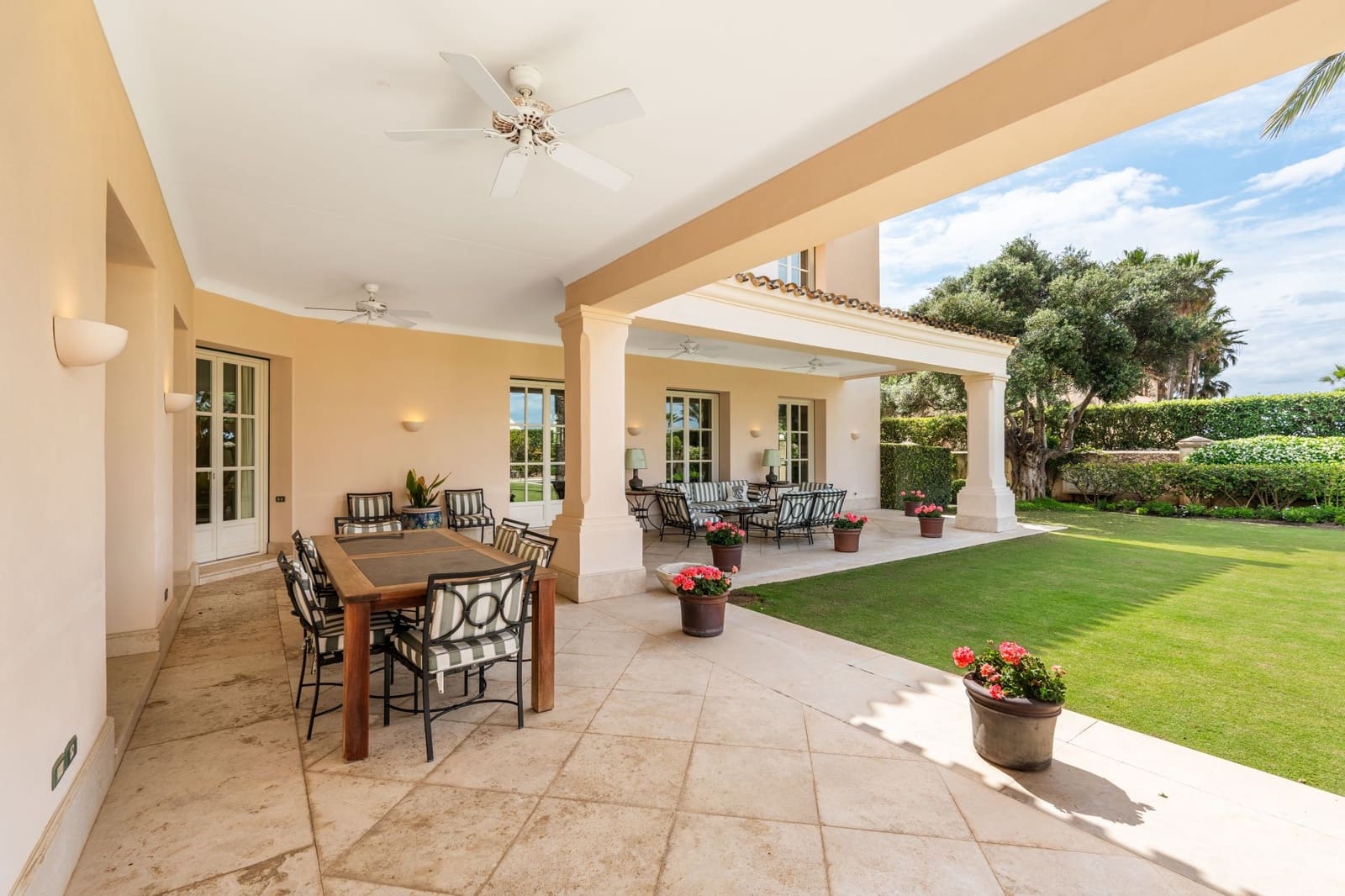 7 bedroom Villa for sale in Marbella with pool garage - € 10,700,000 (Ref: 9048724)