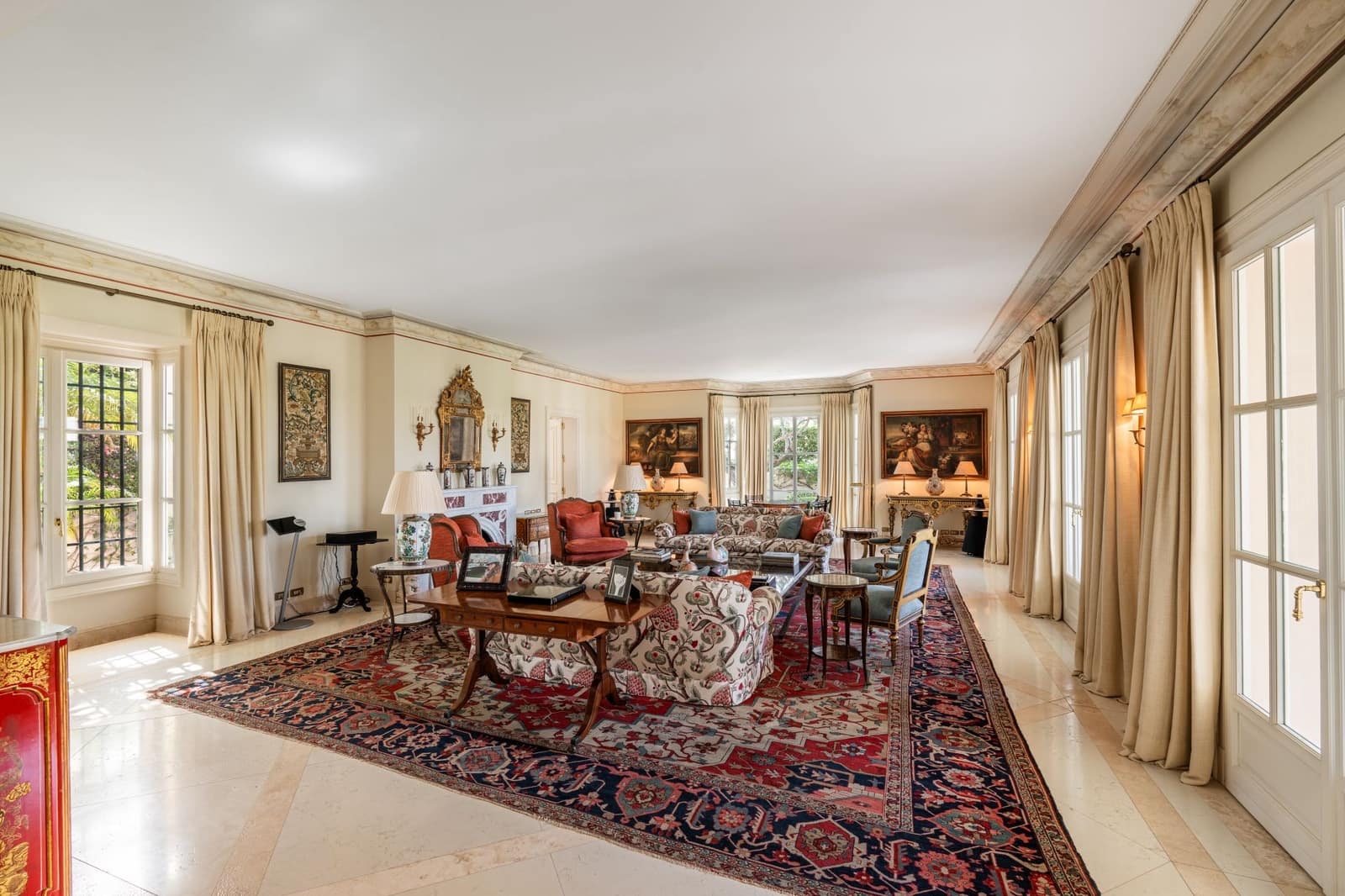 7 bedroom Villa for sale in Marbella with pool garage - € 10,700,000 (Ref: 9048724)