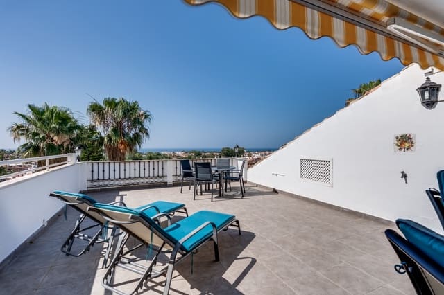 5 makuuhuone Huoneisto myytävänä paikassa Estepona mukana uima-altaan 
autotalli - 679 000 € (Ref: 9057519)