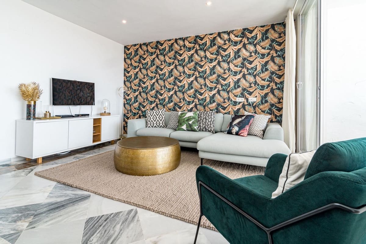 3 soveværelse Penthouse til salg i Nueva Andalucia med swimmingpool garage - € 599.000 (Ref: 9059279)