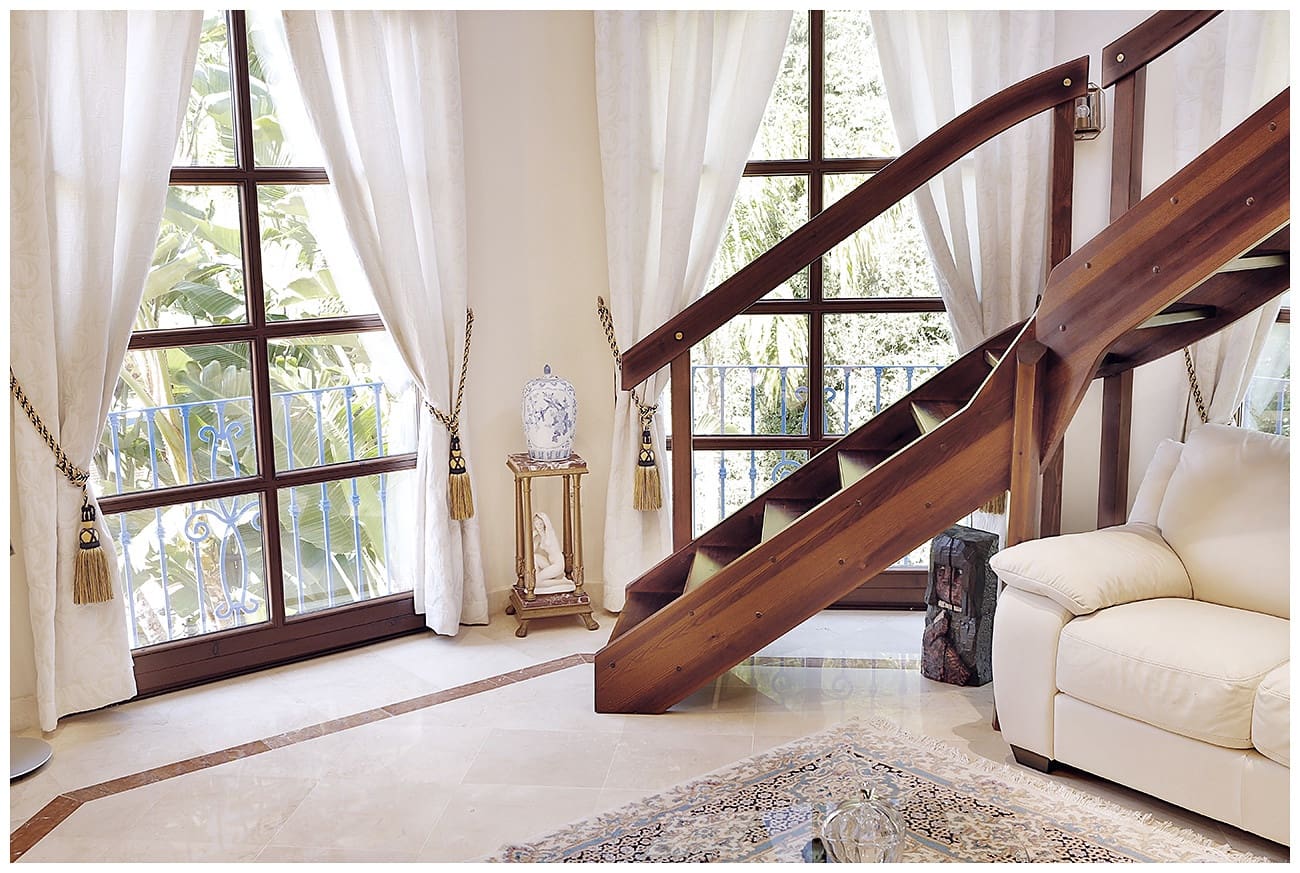 6 sypialnia Willa na sprzedaż w Nueva Andalucia z basenem garażem - 7 500 000 € (Ref: 9075050)