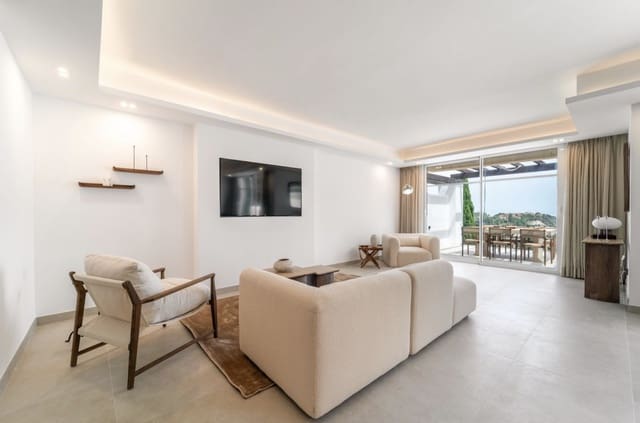 3 quarto Penthouse para venda em Benahavís com piscina garagem - 1 095 000 € (Ref: 9100688)