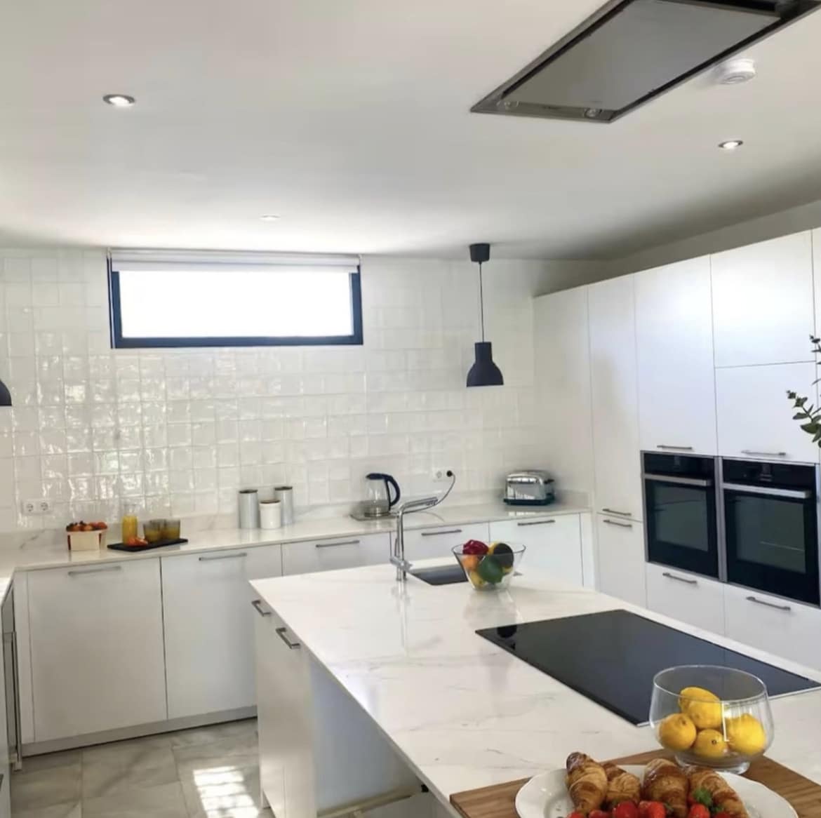 6 chambre Villa/Maison à vendre à Marbella avec piscine - 1 400 000 € (Ref: 9100690)