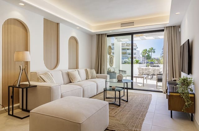 3 sypialnia Apartament na sprzedaż w Nueva Andalucia, Marbella z basenem garażem - 750 000 € (Ref: 9100695)