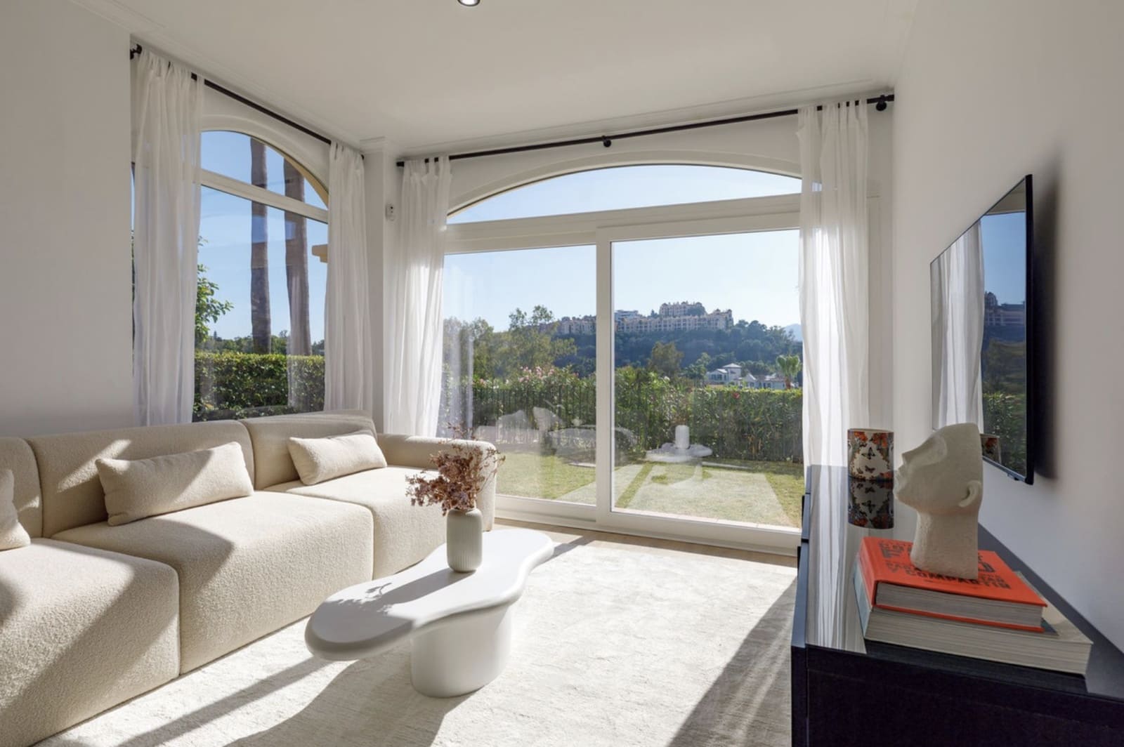 3 chambre Appartement à vendre à La Quinta avec piscine garage - 590 000 € (Ref: 9108635)