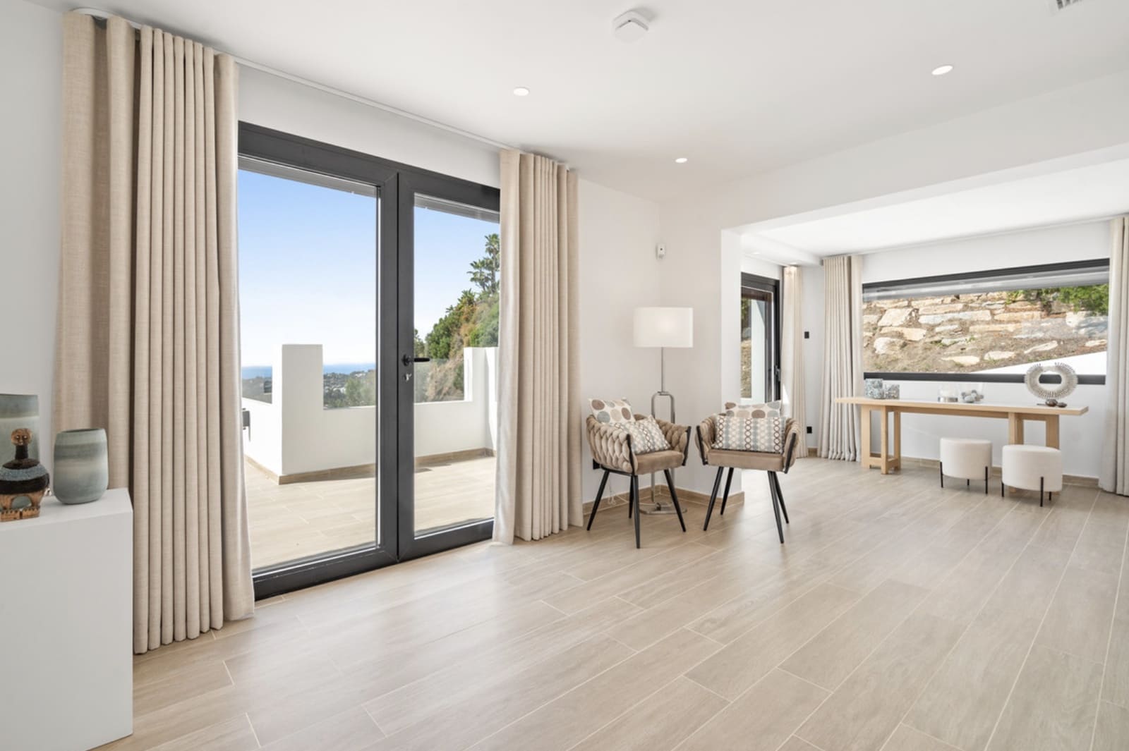 Chalet de 5 habitaciones en Nueva Andalucia en venta con piscina garaje - 4.950.000 € (Ref: 9108636)