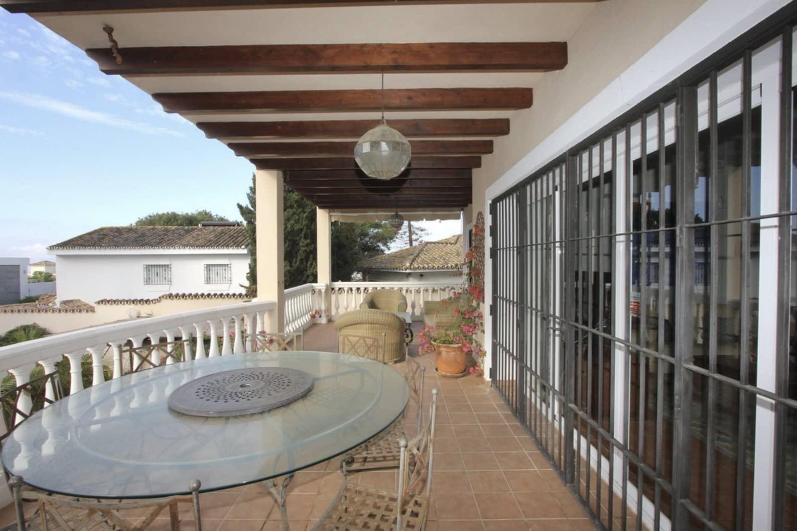 5 sovrum Villa till salu i Marbella med pool garage - 2 245 000 € (Ref: 9110259)