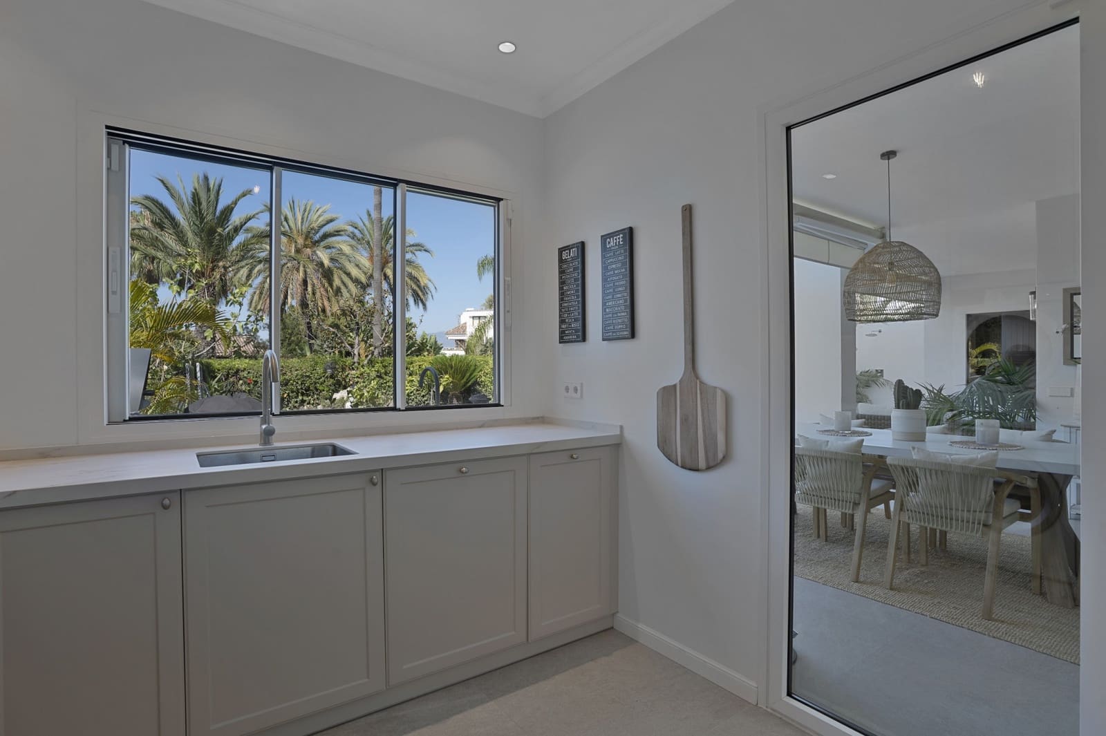 3 sovrum Hus till salu i Marbella med pool garage - 1 995 000 € (Ref: 9114085)