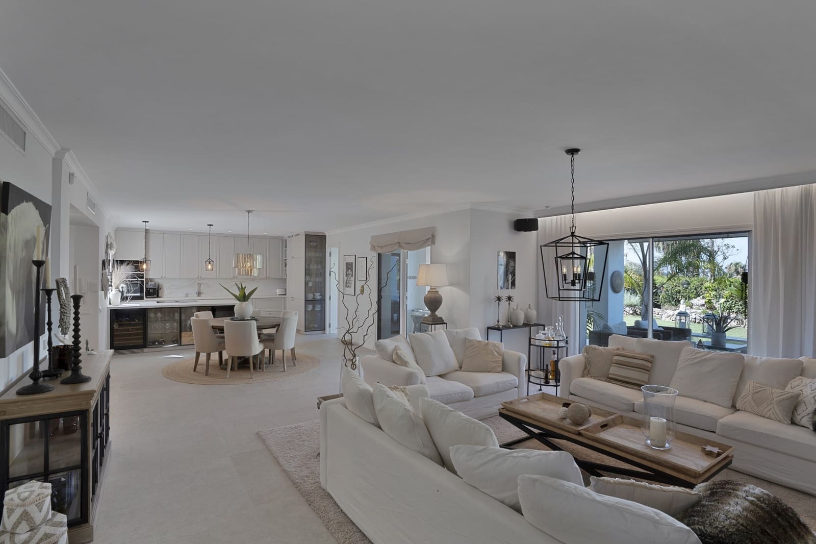 3 sovrum Hus till salu i Marbella med pool garage - 1 995 000 € (Ref: 9114085)