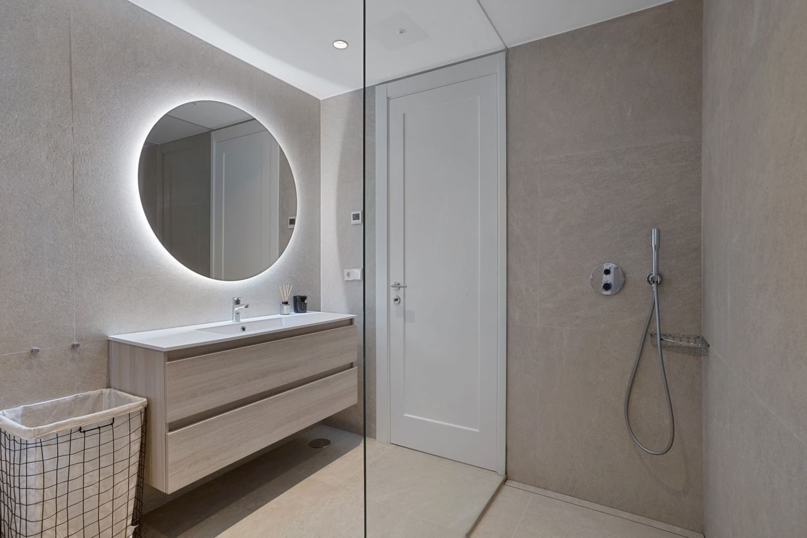 3 sovrum Hus till salu i Marbella med pool garage - 1 995 000 € (Ref: 9114085)