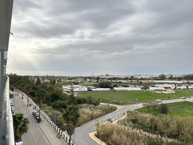 2 soverom Leilighet til salgs i Nueva Andalucia, Marbella med svømmebasseng garasje - € 365 000 (Ref: 9116053)