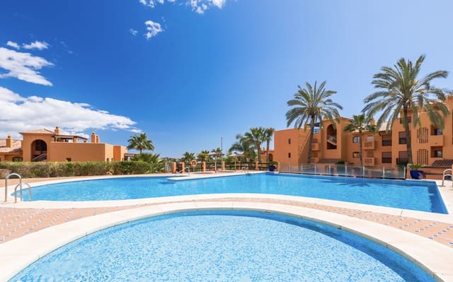 Apartamento de 3 habitaciones en Benahavís en venta con piscina garaje - 795.000 € (Ref: 9132314)