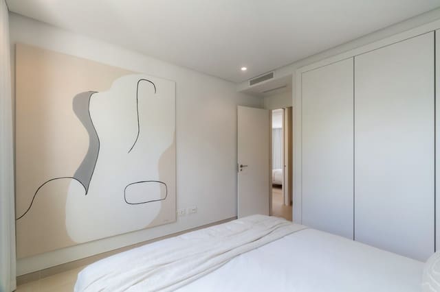 3 chambre Penthouse à vendre à La Quinta, Benahavís avec piscine garage - 1 495 000 € (Ref: 9153881)