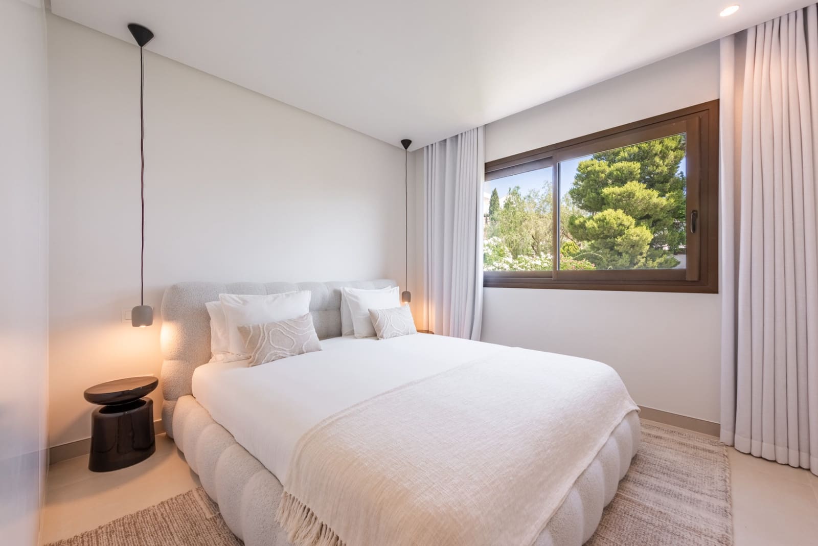 3 chambre Penthouse à vendre à La Quinta avec piscine garage - 1 495 000 € (Ref: 9153881)