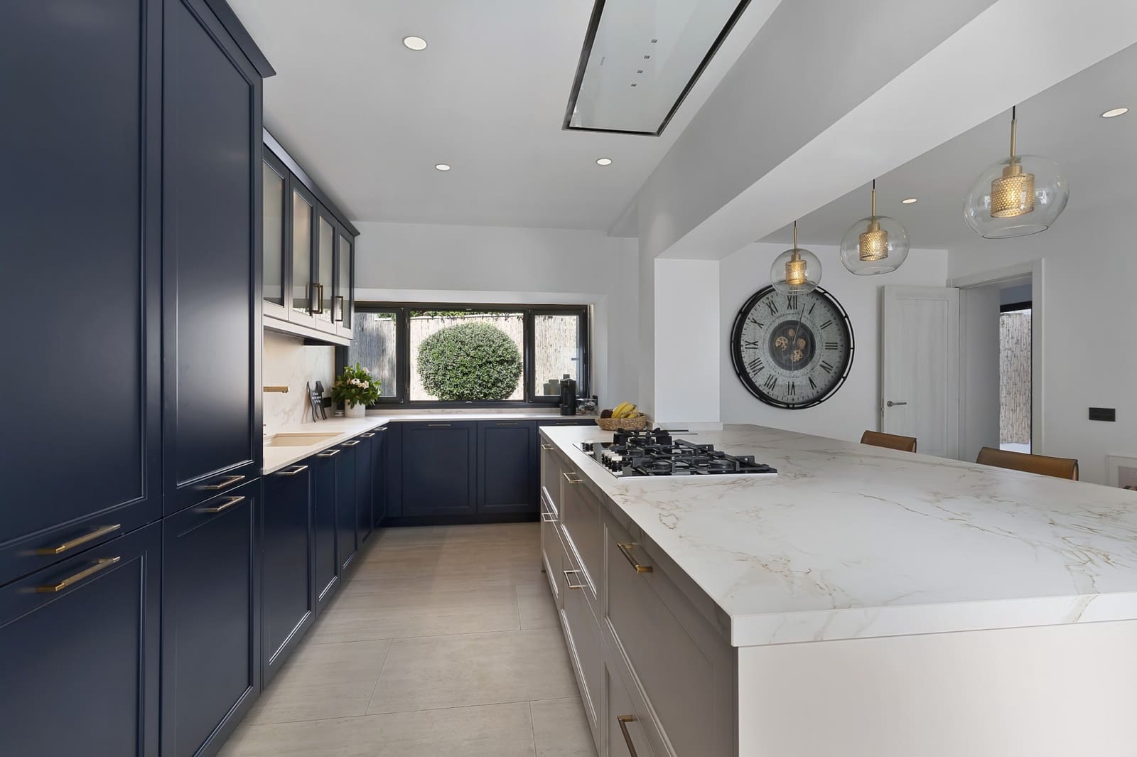 5 soveværelse Villa til salg i Guadalmina med swimmingpool garage - € 1.795.000 (Ref: 9159423)